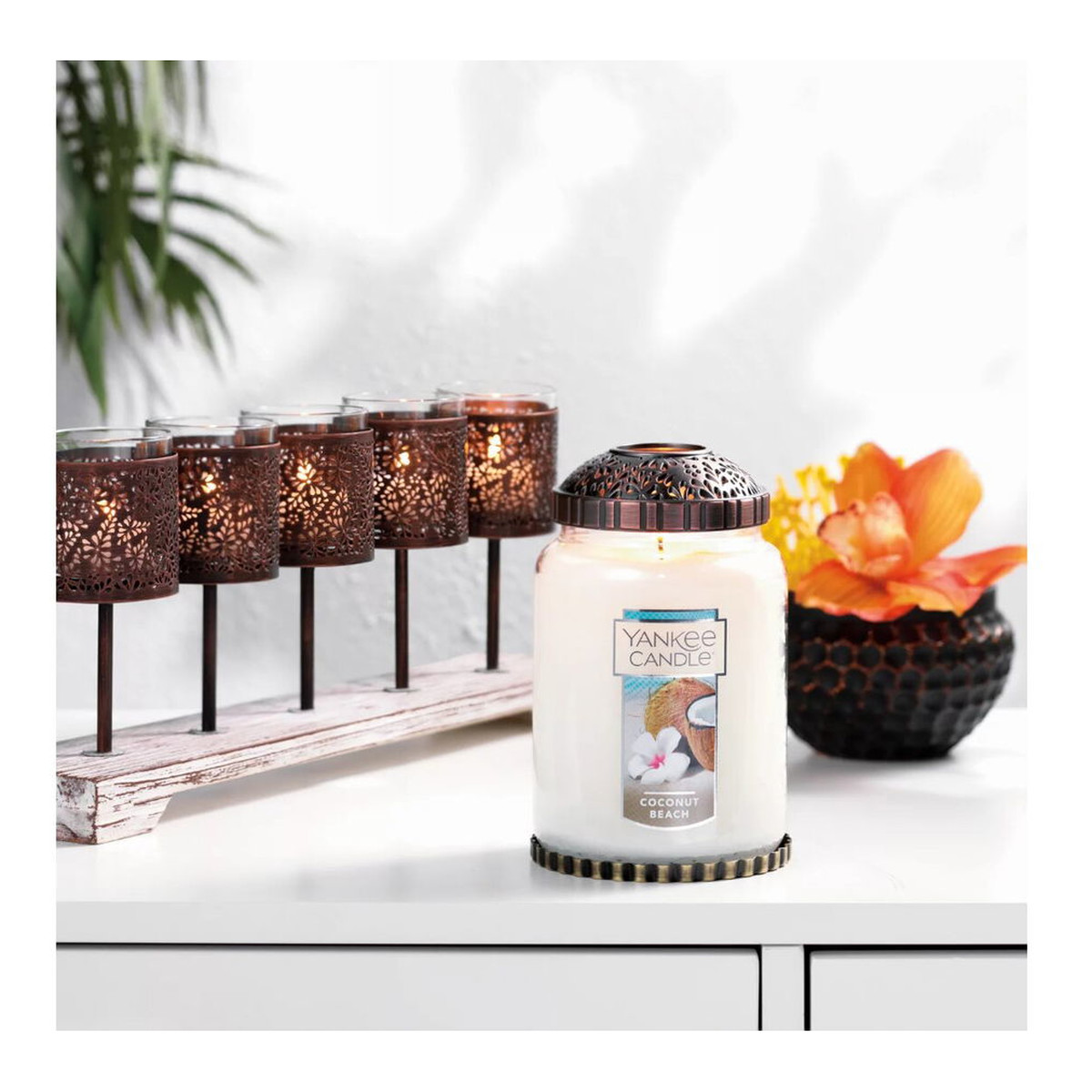 Yankee Candle Świeca zapachowa Coconut Beach 623g
