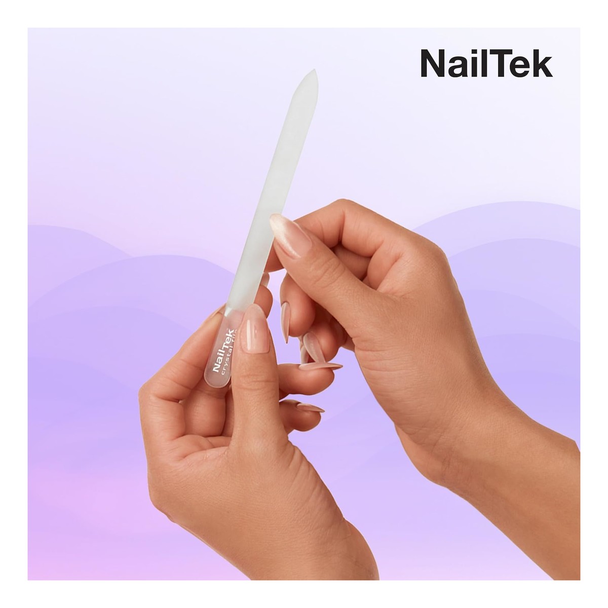 Nail Tek Pilnik szklany Crystal File regular w różowym etui - wymiar 139x12mm