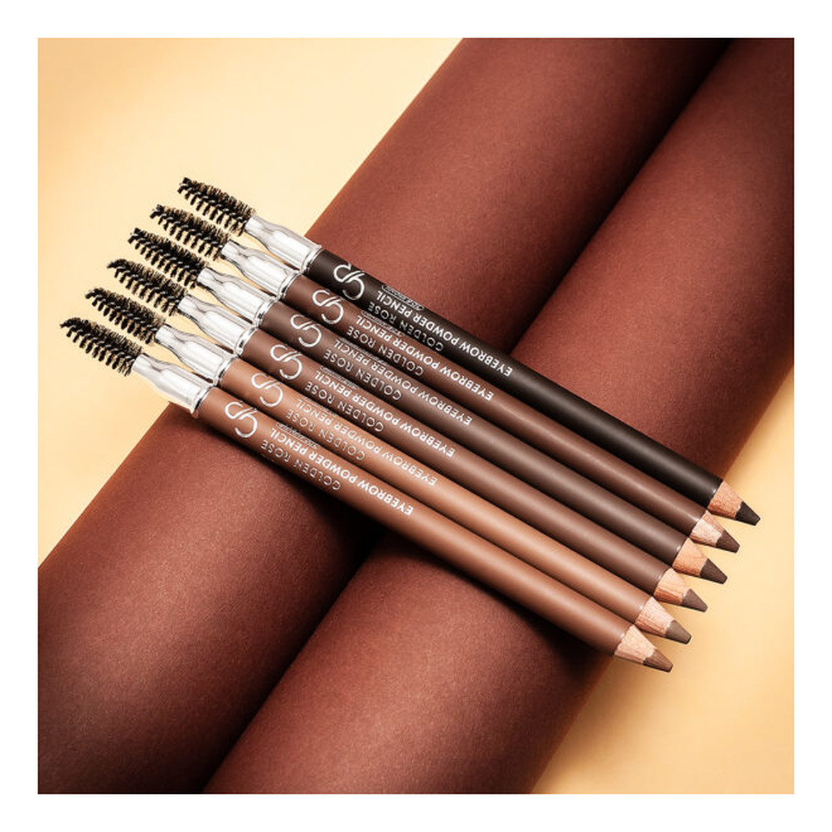 Pencil puder do brwi w kredce Podkreślająca i modelująca brwi kredka o długotrwałej formule