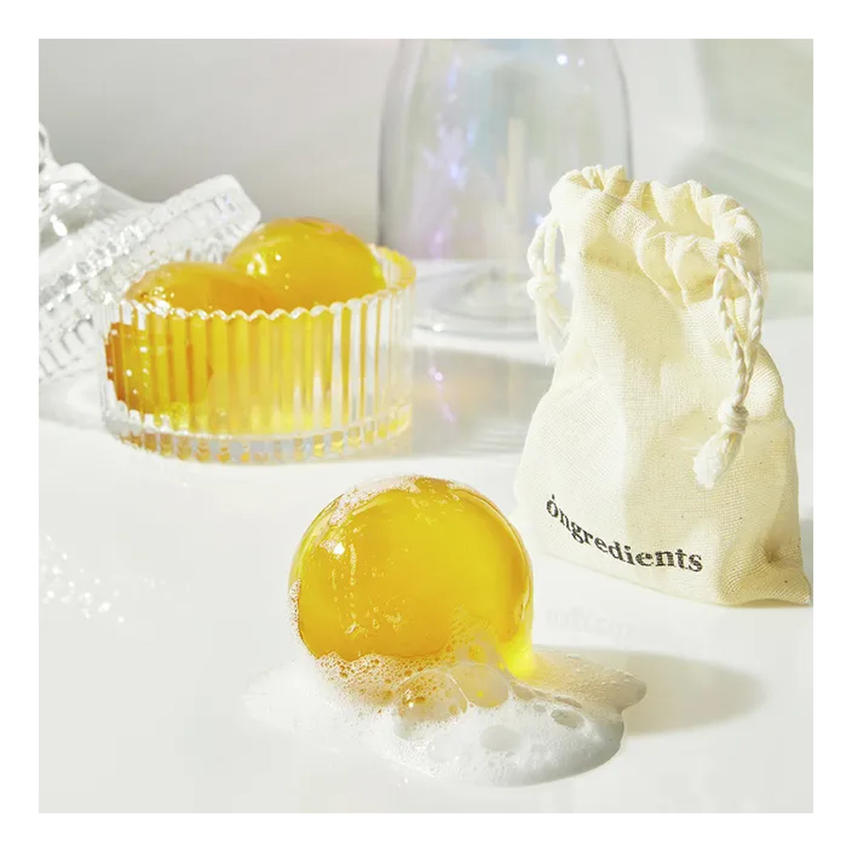 Ongredients Jeju Cica Cleansing Ball Żelowa kula do mycia twarzy i ciała 110g