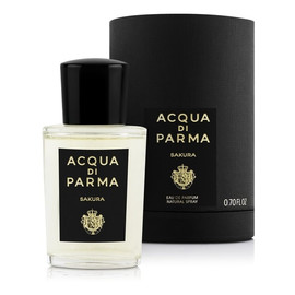 Woda perfumowana spray