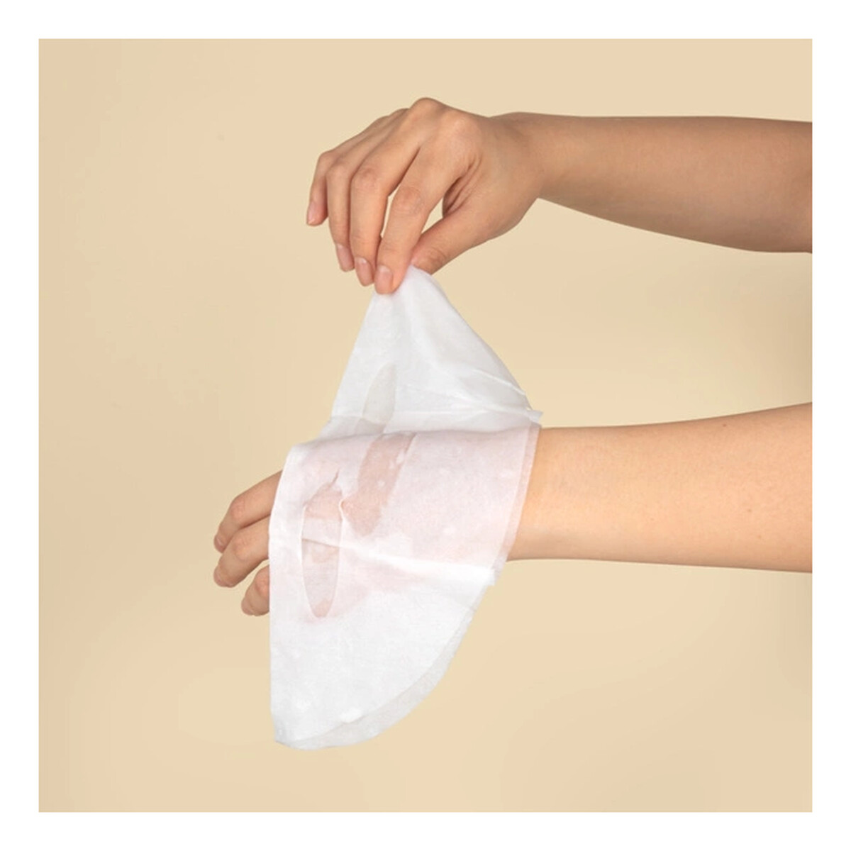 Mleczne maski do twarzy w płacie