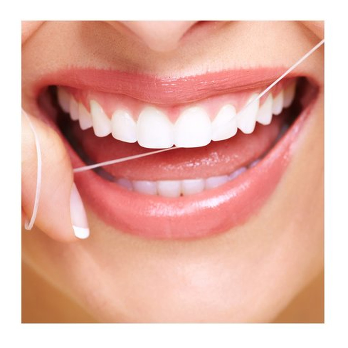 Oral-B Essential Floss Nić Dentystyczna Waxed woskowana 4szt.