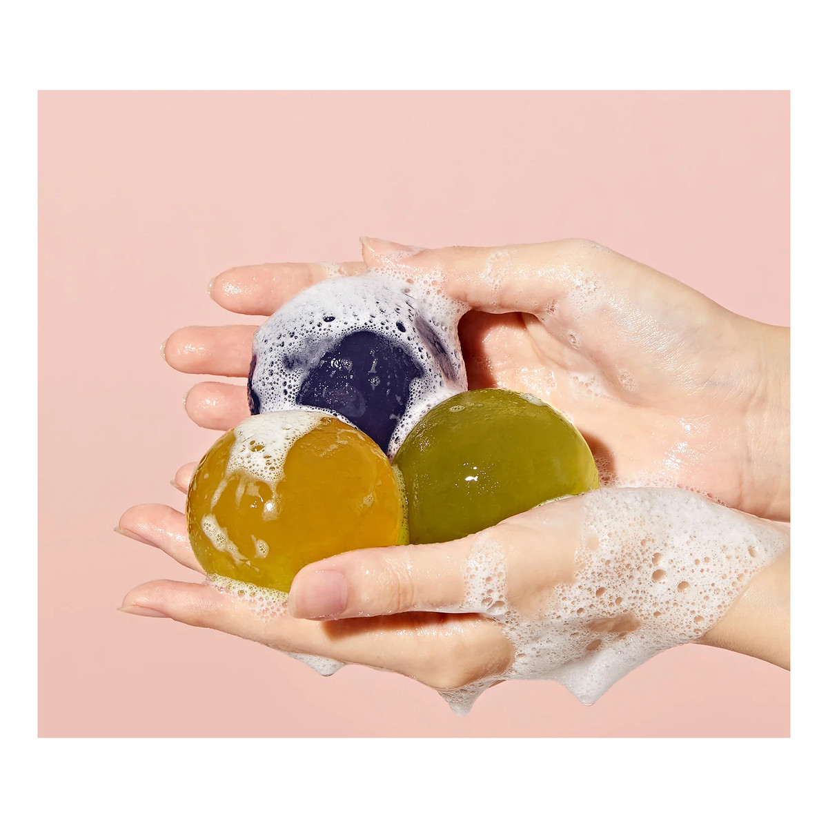 Ongredients Jeju Cica Cleansing Ball Żelowa kula do mycia twarzy i ciała 110g