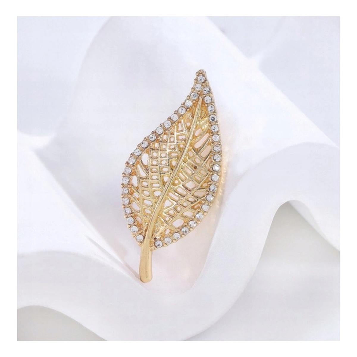 Ecarla Broszka ozdobna - złoty liść z cyrkoniami BZ212