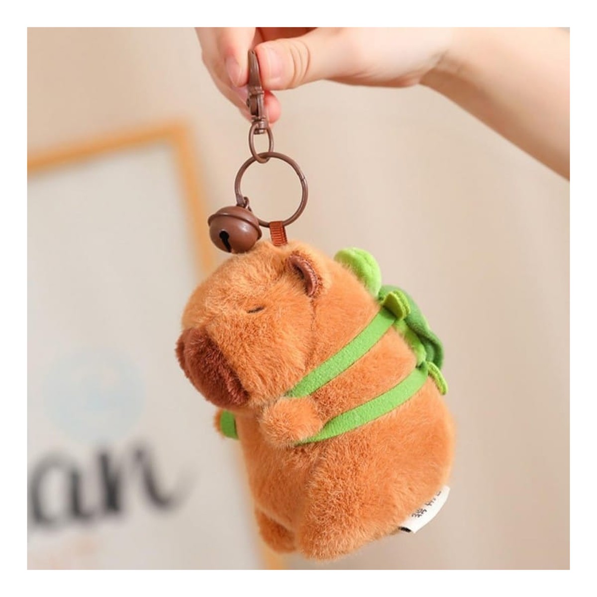 Ecarla Brelok do kluczy pluszowa puchata Kapibara z plecakiem żółw BRL361