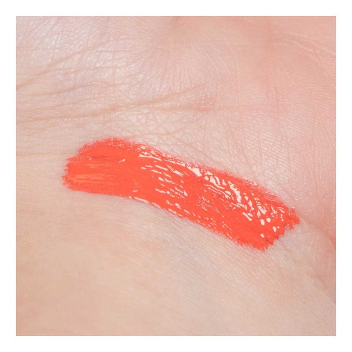 Makeup Revolution I heart makeup Lip Lava pomadka-błyszczyk w płynie 12ml