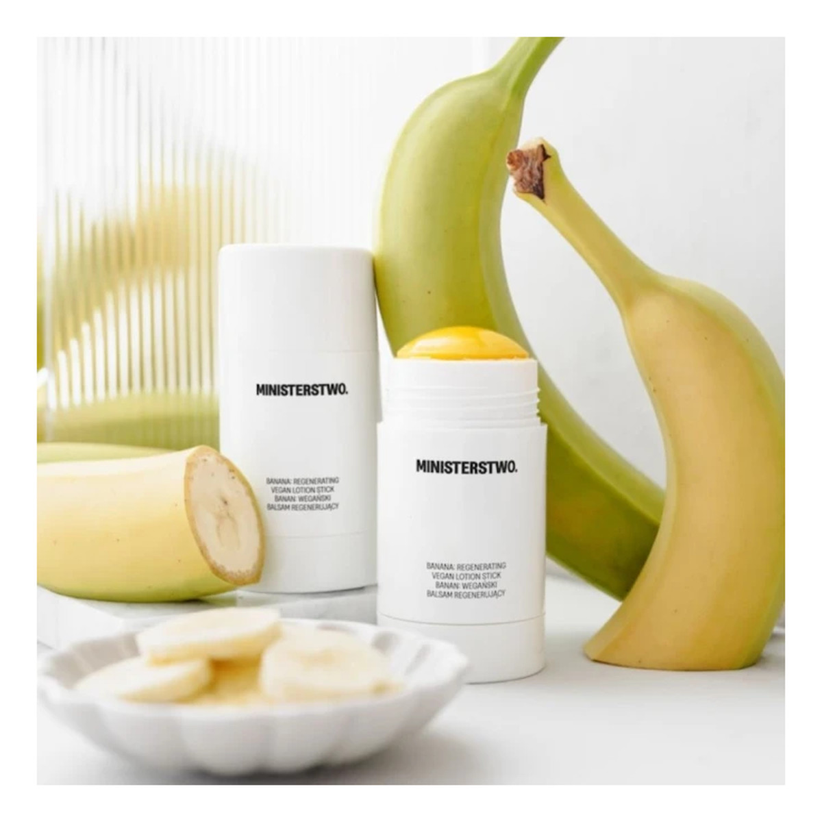 Ministerstwo. Regenerujący balsam w sztyfcie Banan 75g