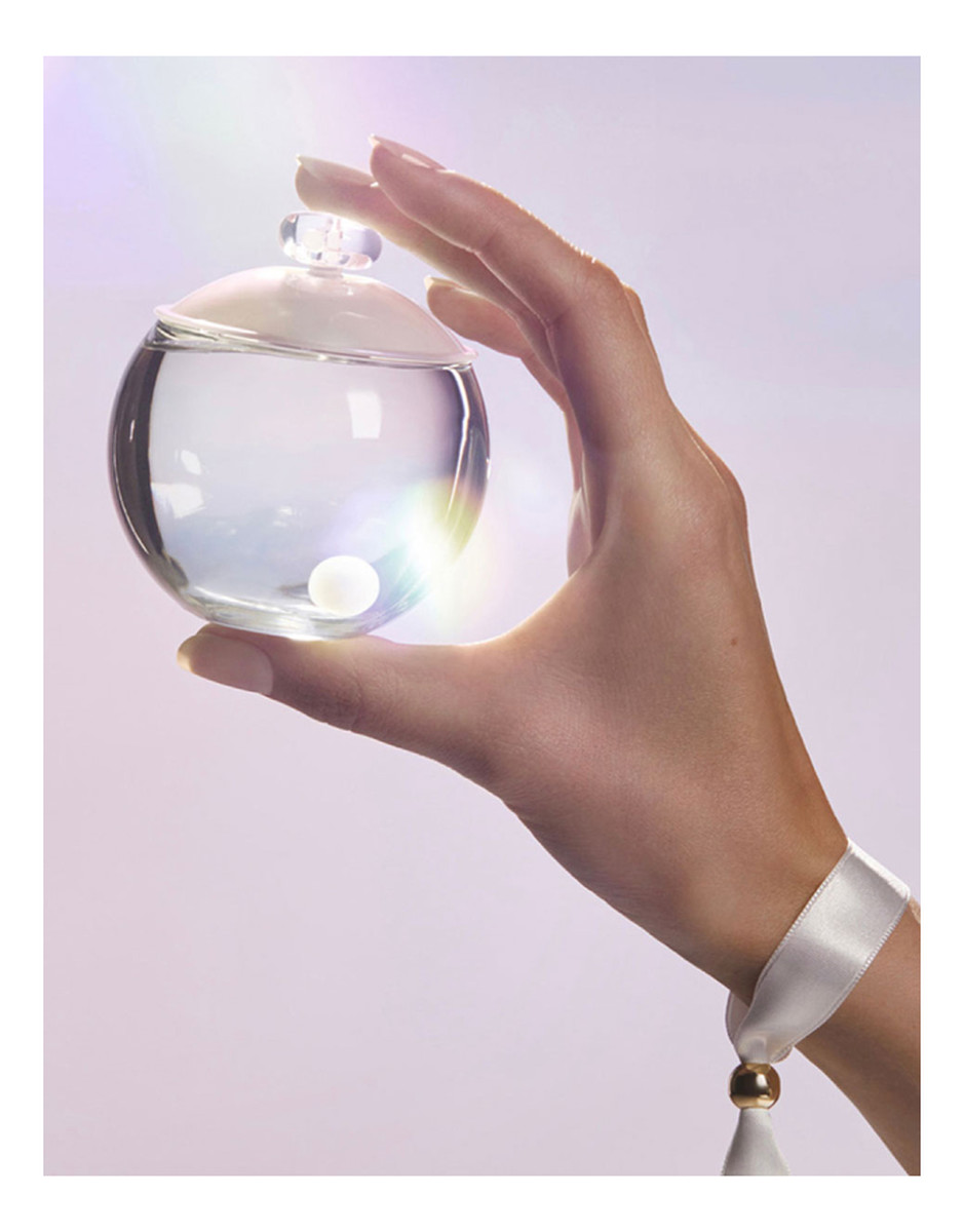 woda toaletowa dla kobiet