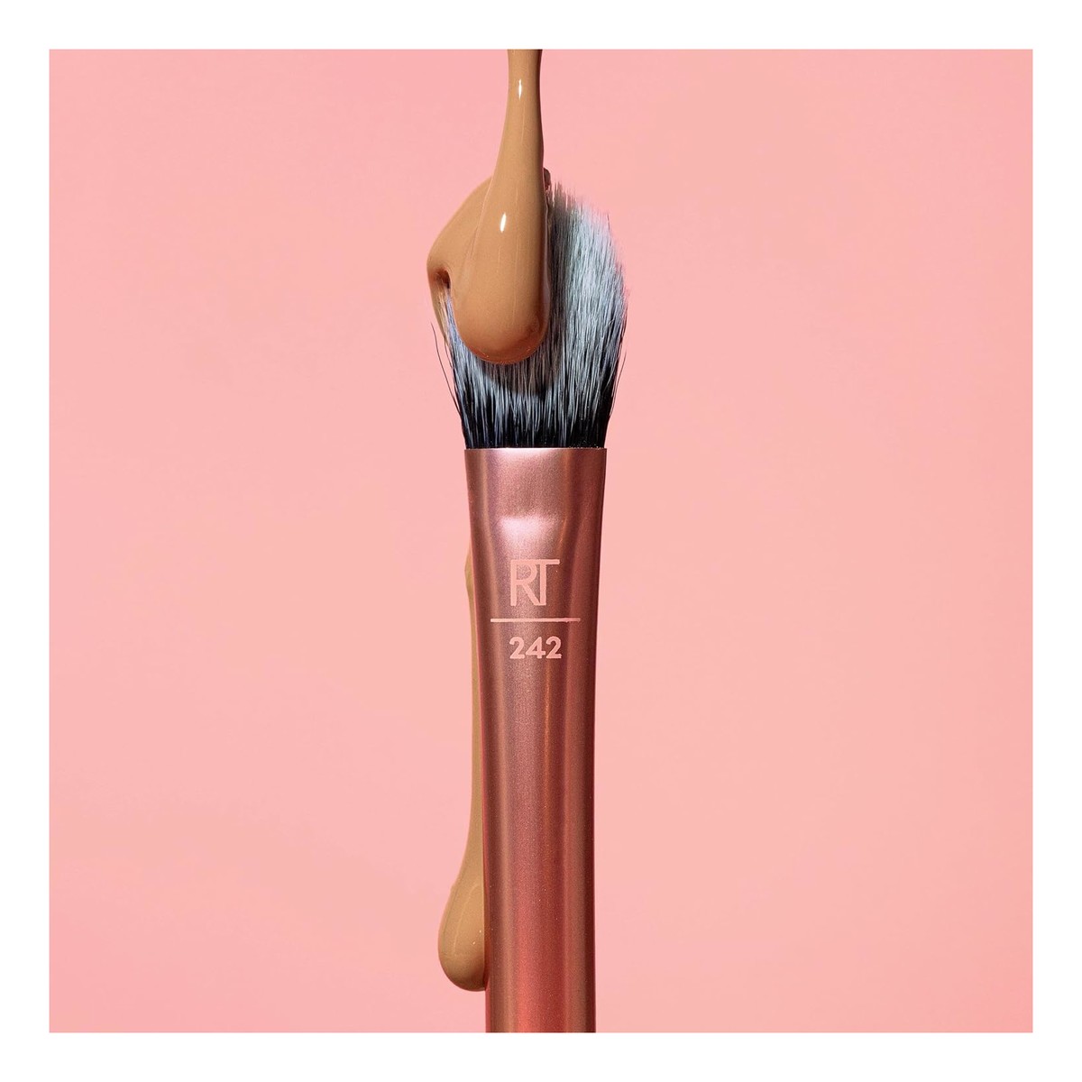 Brightening Concealer Brush pędzelek do aplikacji korektora