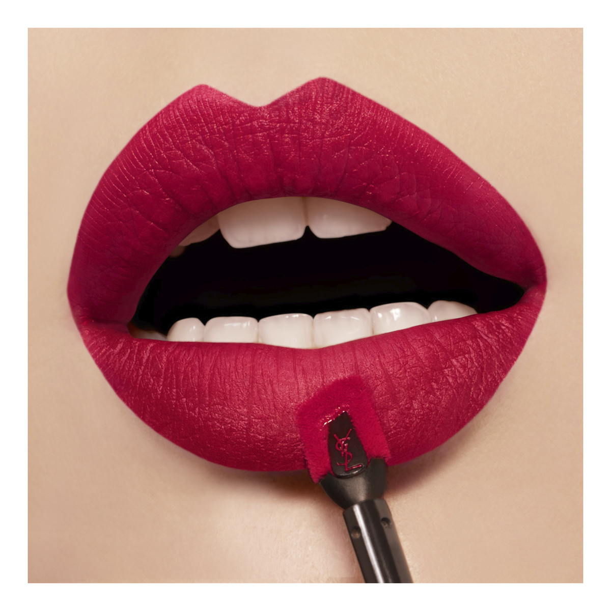 Yves Saint Laurent Tatouage Couture Lip Matte Stain matowa pomadka w plynie 6ml