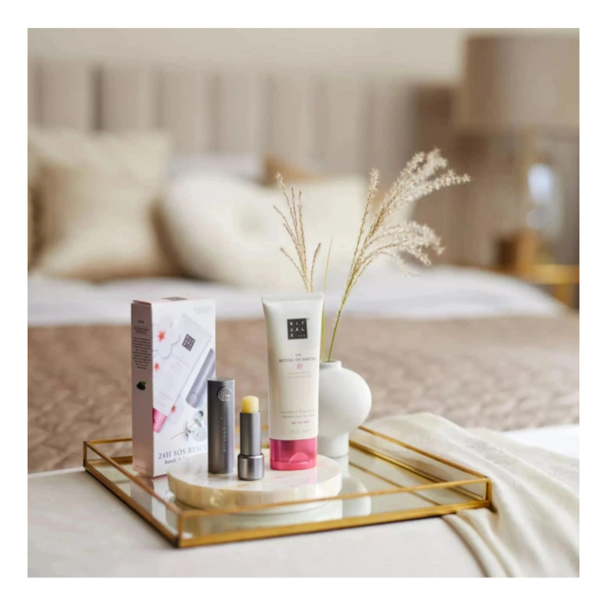 Rituals The Ritual of Sakura zestaw balsam do rąk 70ml + balsam do ust 4.8g