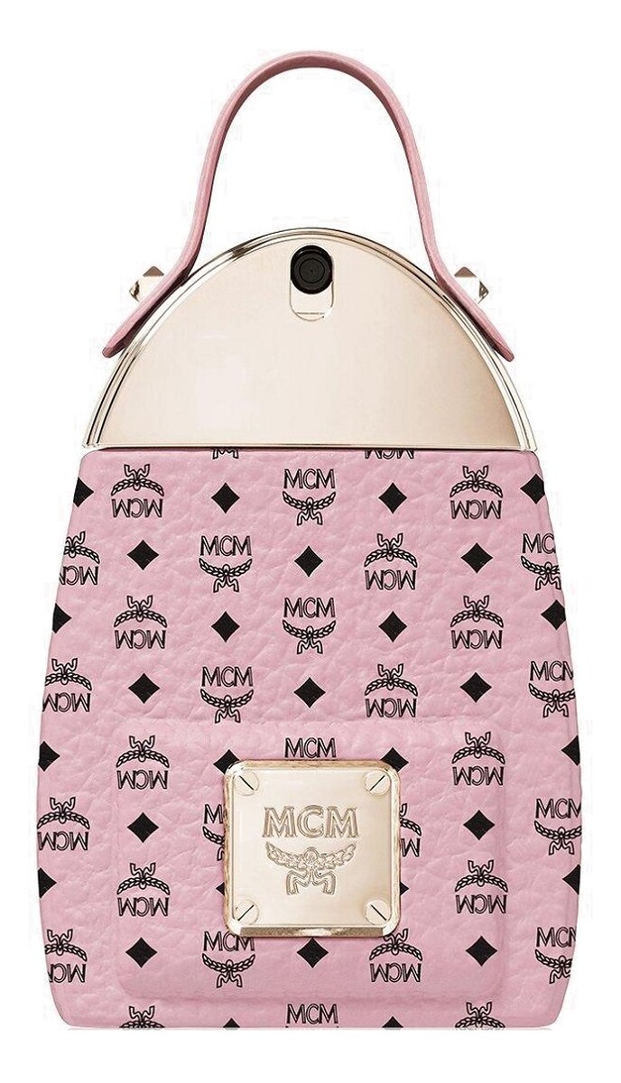 Woda perfumowana spray-produkt bez opakowania