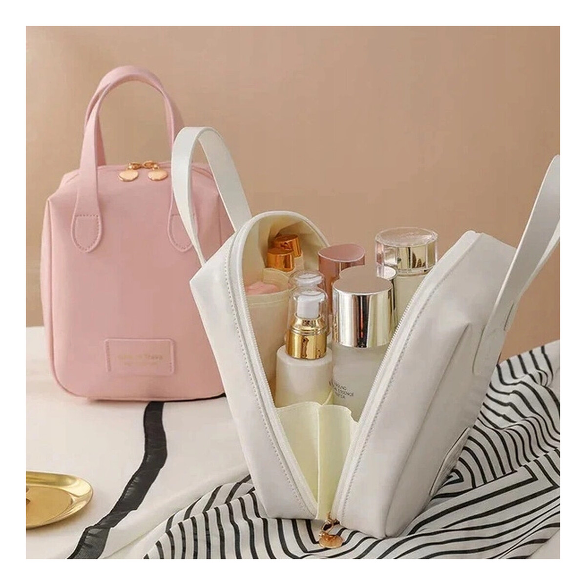 Kosmetyczka z rączką