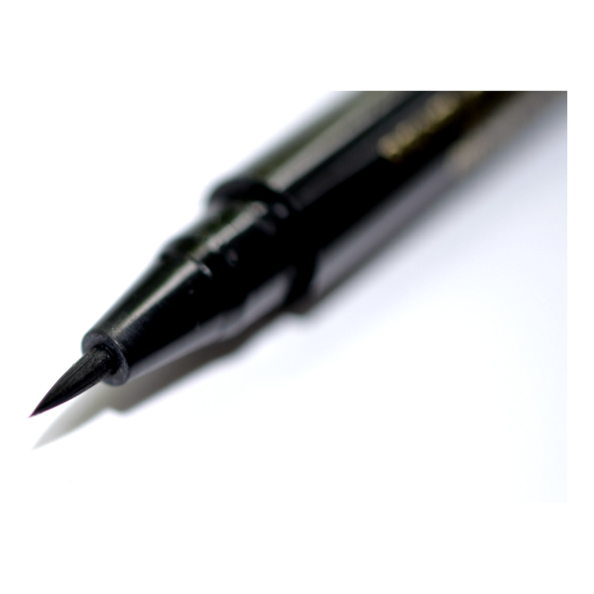 L'Oreal Paris So Couture Superliner Eyeliner