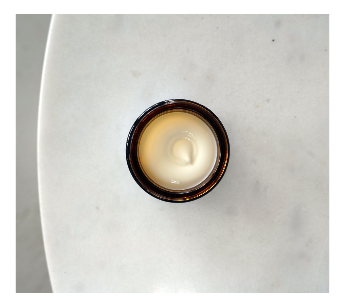 Krem do twarzy i ciała z CBD bergamotą i wanilią