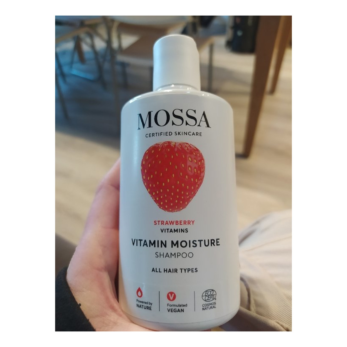 Mossa Witaminowy szampon nawilżający z ekstraktem z Truskawki 300ml