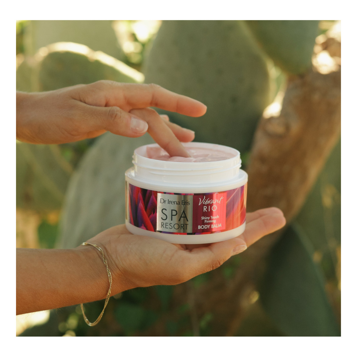 Dr Irena Eris Spa Resort Vibrant Rio Peeling do ciała + Krem do biustu + Balsam do ciała + Olejek SPF50