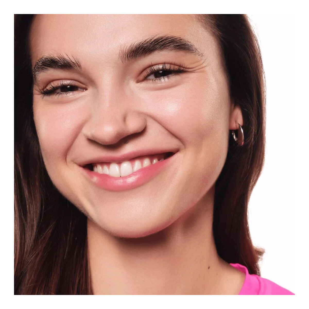 Essence All About Soft Glow Wodoodporny puder do twarzy 8g